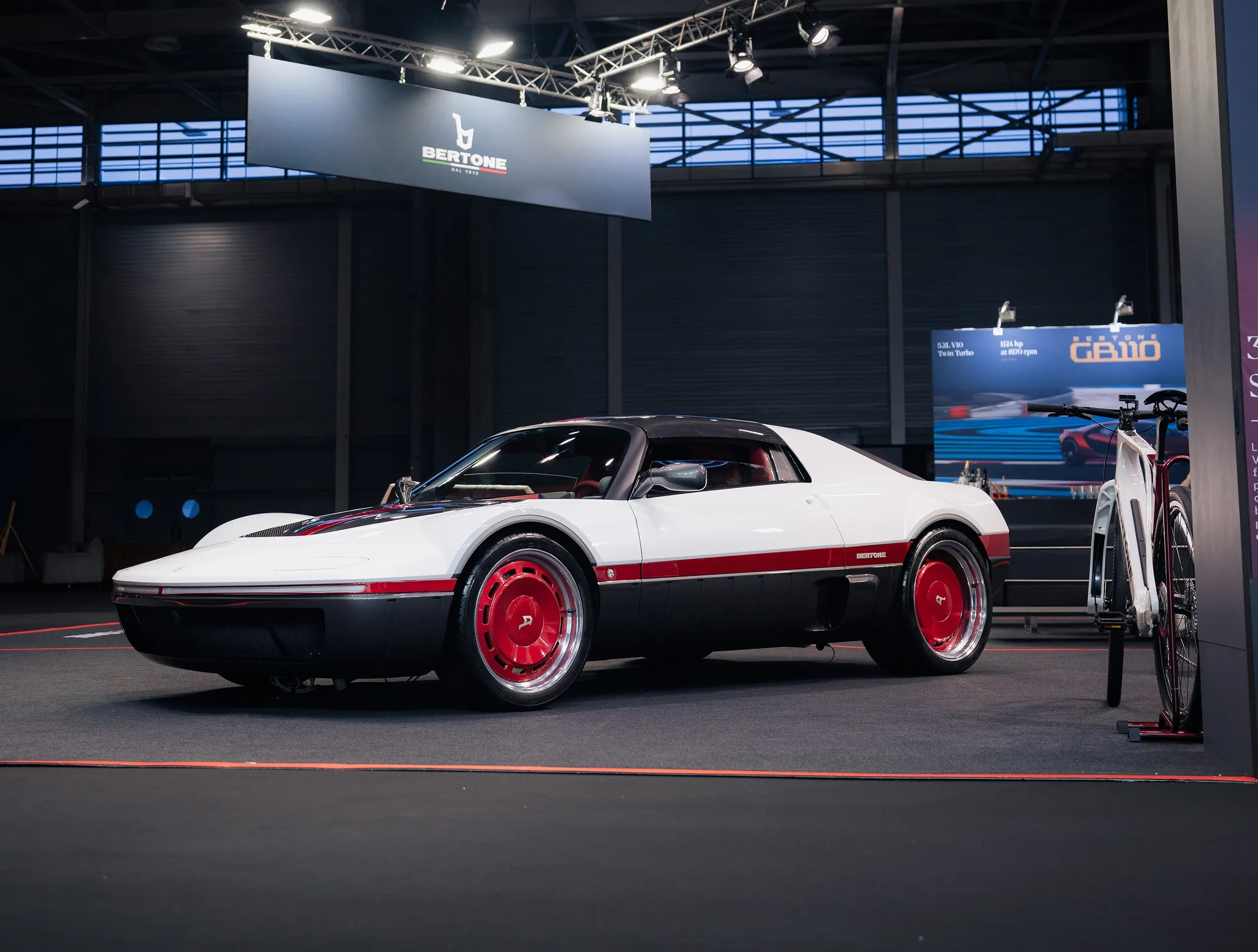 Bertone: Runabout