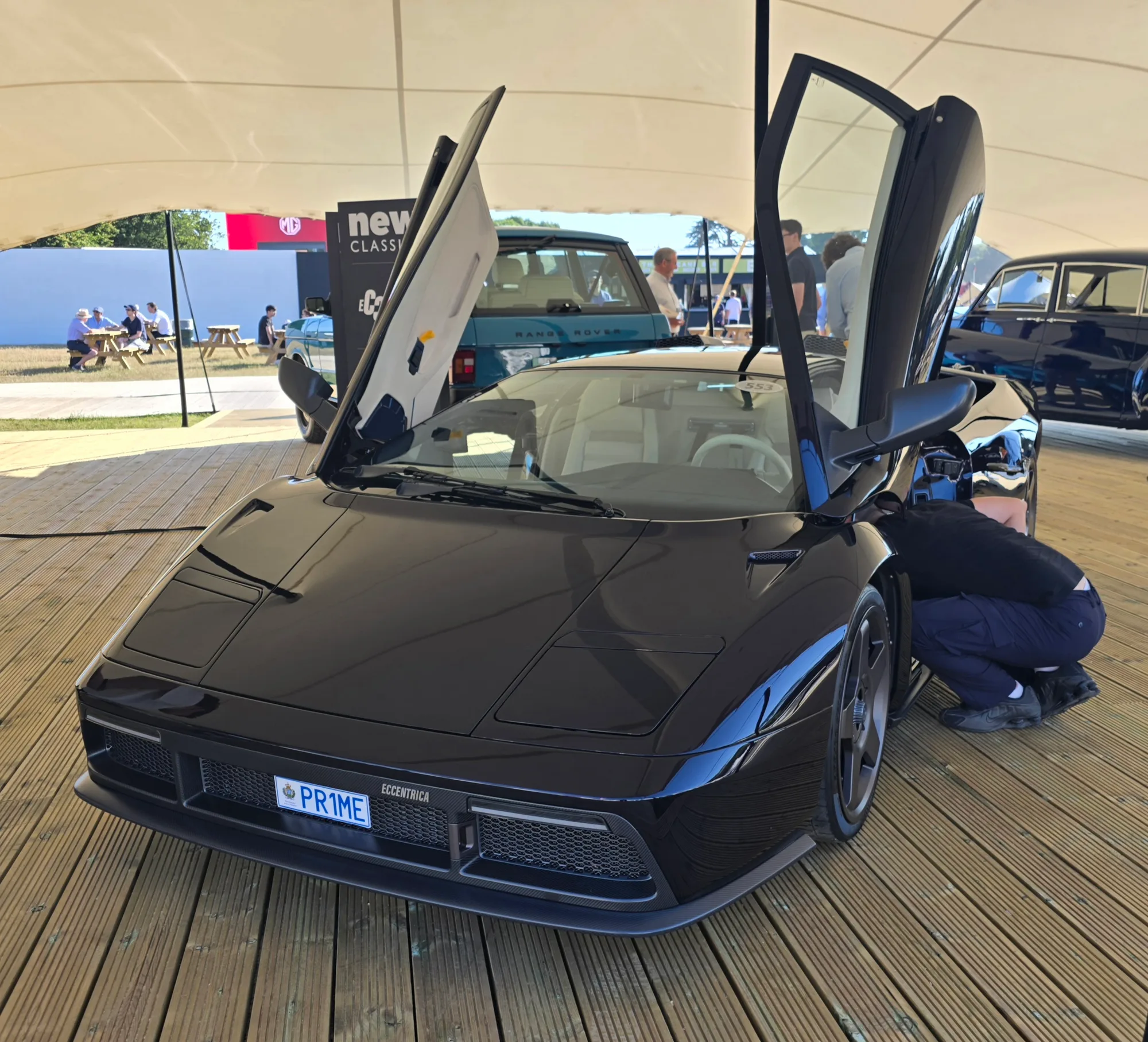 Eccentrica Cars: Eccentrica V12