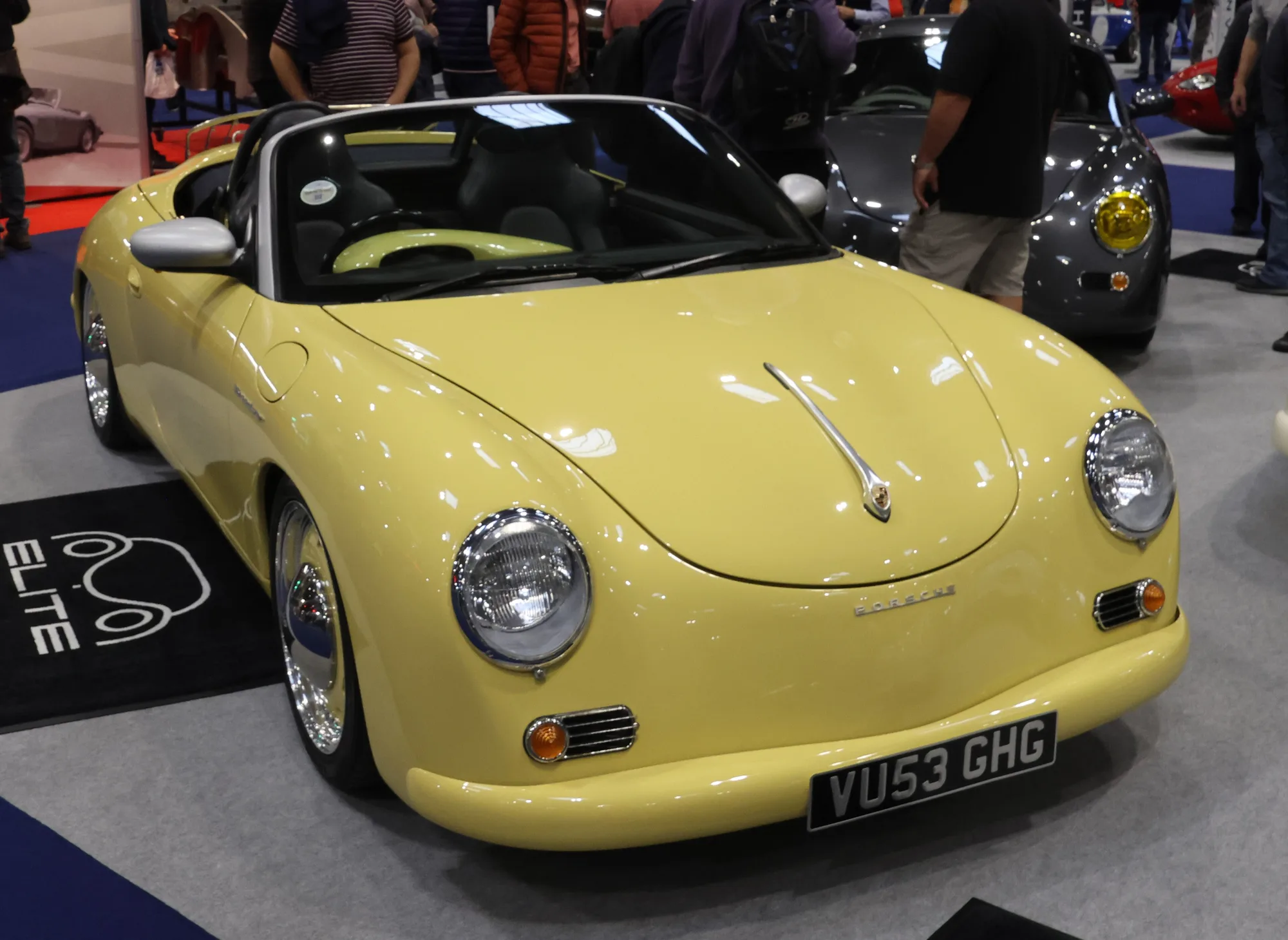 Elite Innovation Classics: Porsche 356