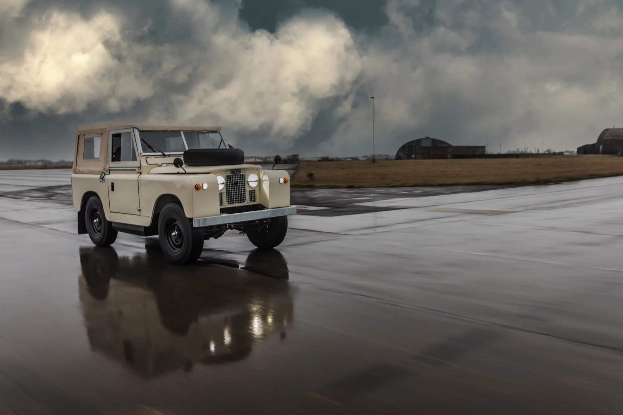 Everrati: Land Rover Series IIa