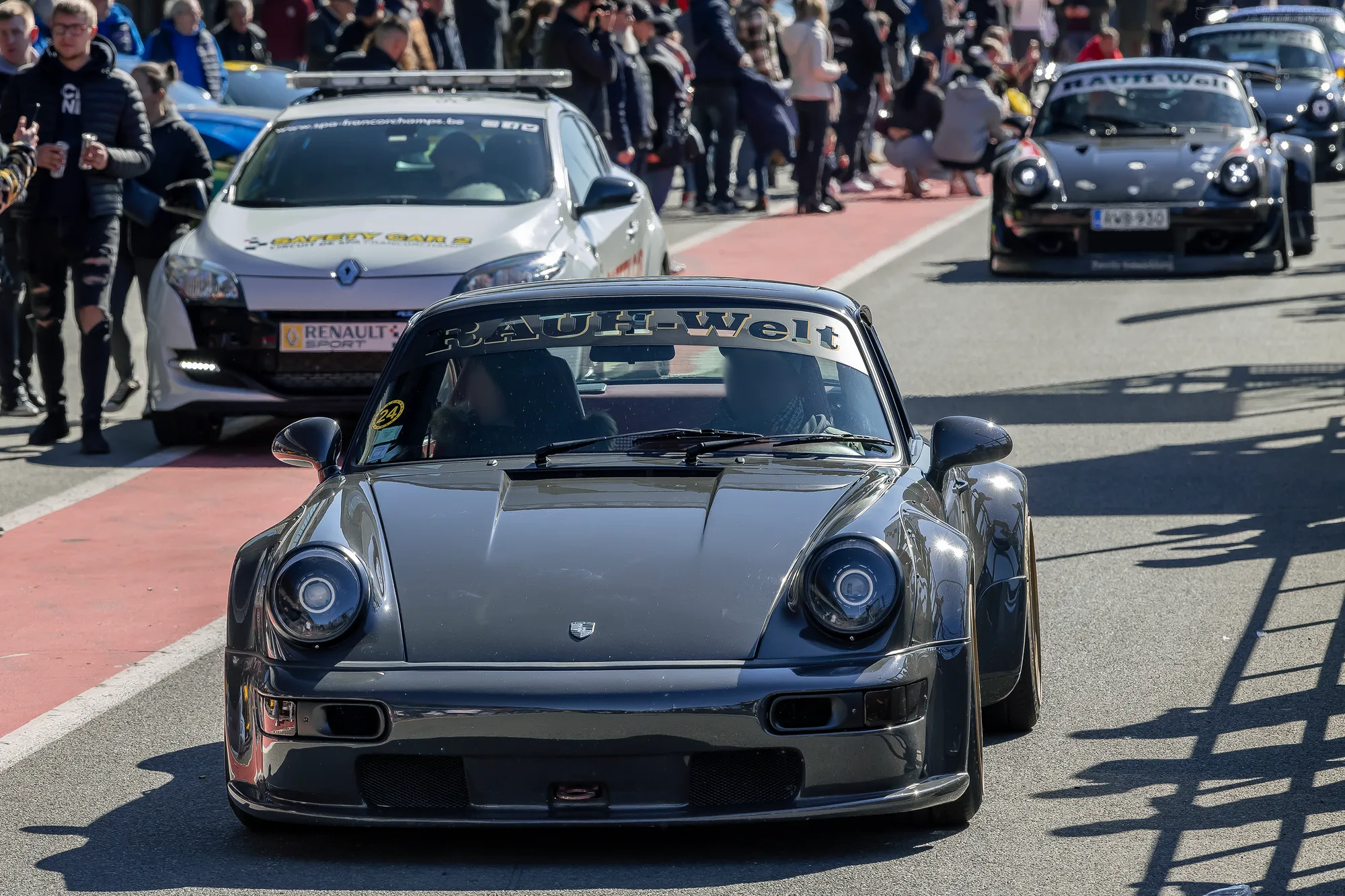 RWB (Rauh-Welt Begriff): 964