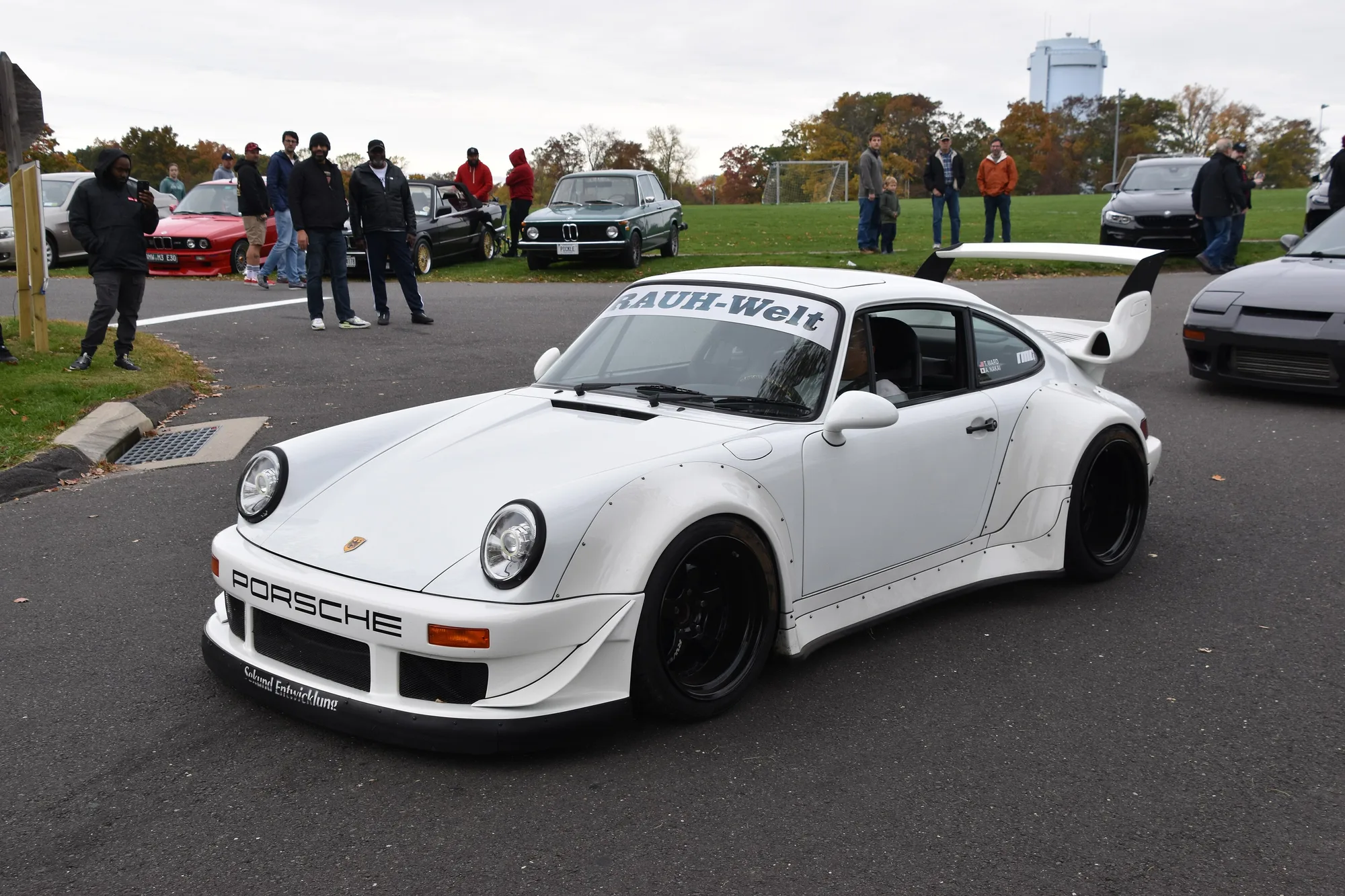 RWB (Rauh-Welt Begriff): 964