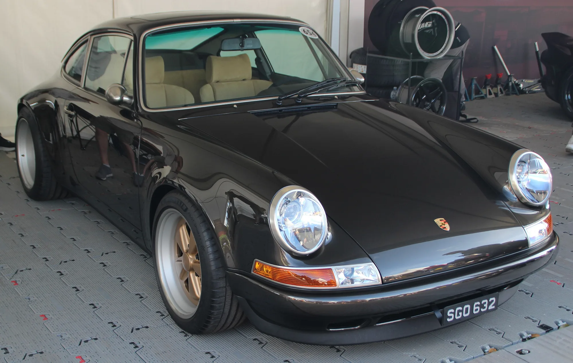 Singer Vehicle Design: Classic
